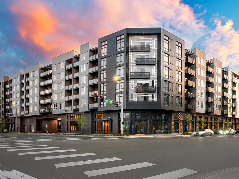 Eastline Grand — Photo 58