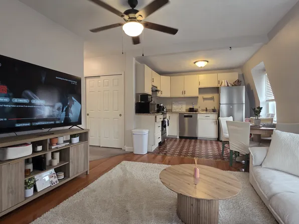 171 I St Unit 3C, Boston, MA 02127