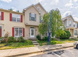 2519 Dog Leg Dr, Crofton, MD 21114