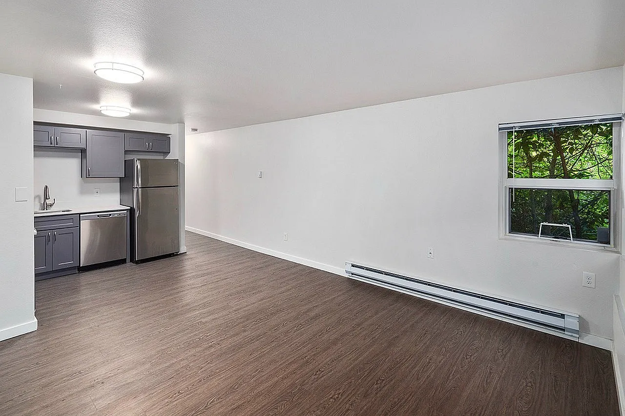 Nordic Pointe Apartments — Photo 2