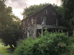 4433 Game Preserve Rd N, Whitehall Township, PA 18078