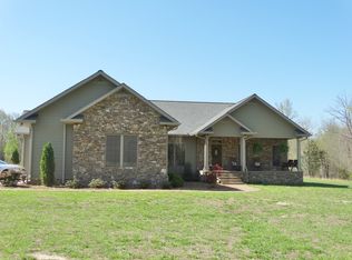 925 Falling Water Rd, Cookeville, TN 38506