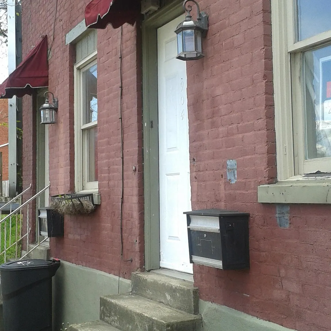 904 McArdle Broadway — Photo 1