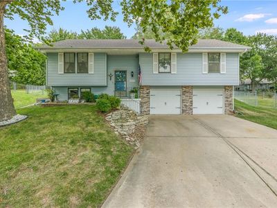 8509 N Atkins Ct, Kansas City, MO, 64153