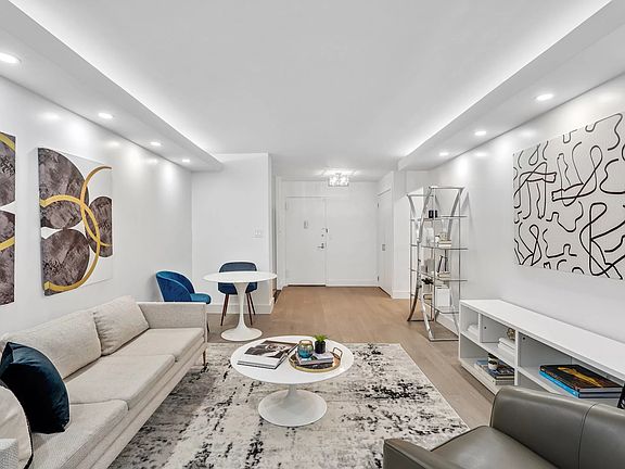 2nd image of 61 W 62nd St APT 6F