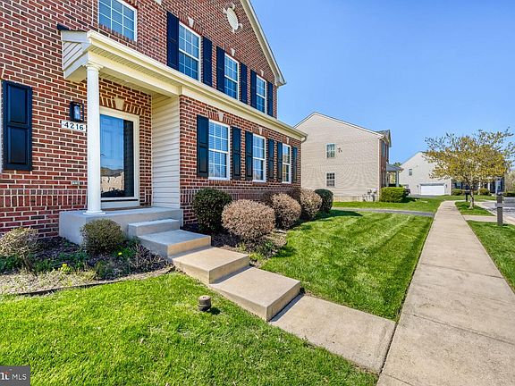 3rd image of 4216 Cross Spring Dr