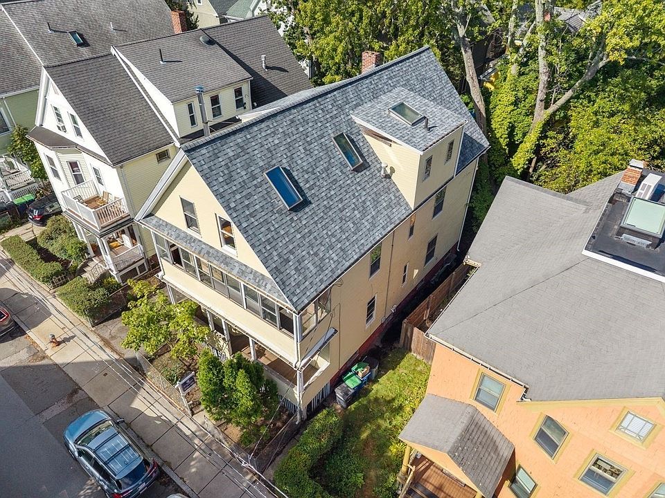 1st image of 52 Burnside Ave