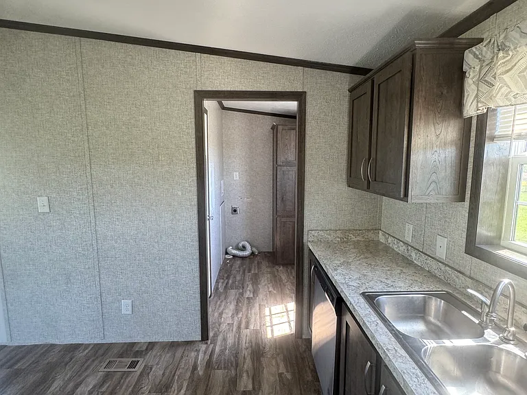 1074B Horseback Rd #1 — Photo 9