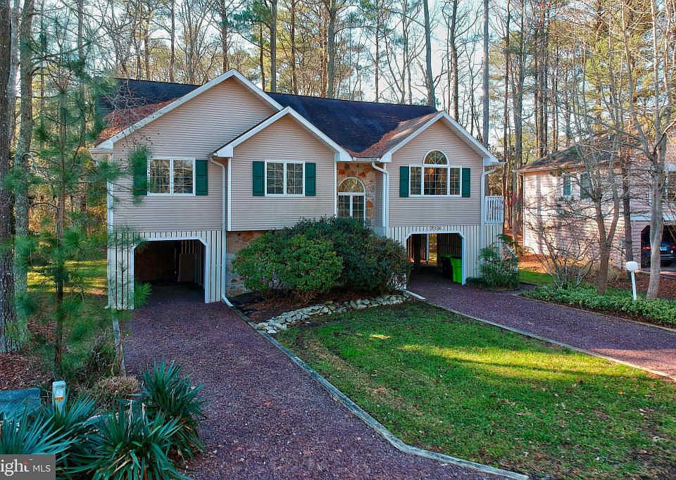 1st image of 710 Deer Leap Dr
