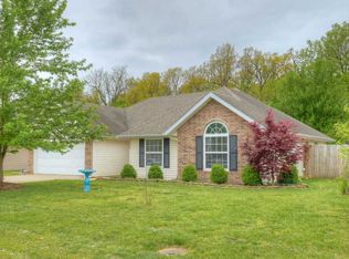 3498 W Meadows Dr, Neosho, MO 64850