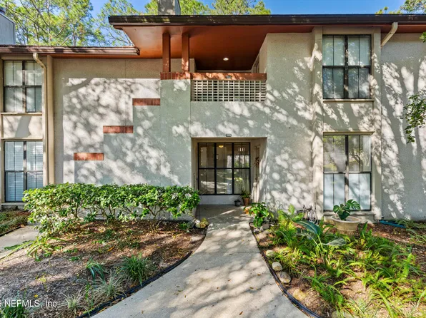 2605 WOOD HILL Drive #2605, Jacksonville, FL 32256