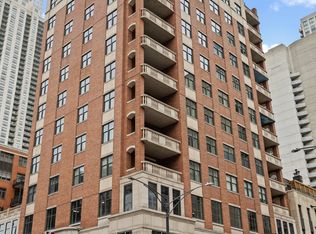 30 W Erie St UNIT 1002, Chicago, IL 60654