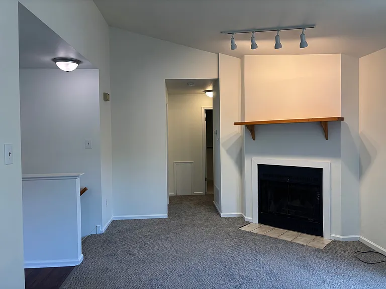 62 Basswood Ct — Photo 7