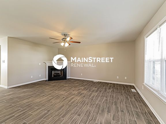 4th image of 119 Brooks Edge Dr