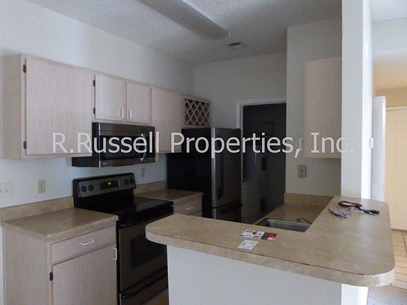 4th image of 2521 Grassy Point Dr Unit 303