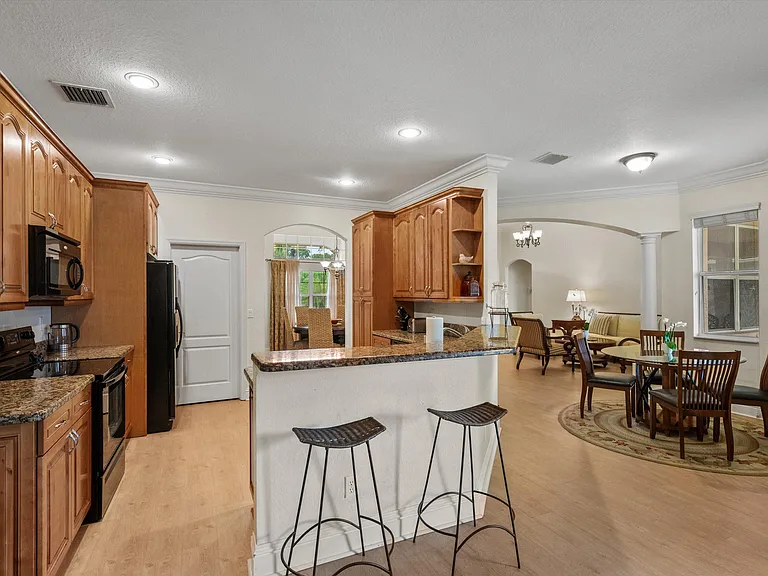 2981 Dovedale Ct — Photo 5
