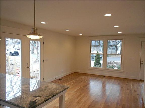 2nd image of 2205 25th Ave S