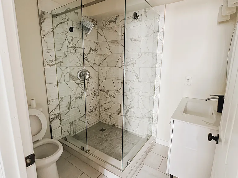 11571 Archwood St #11571 — Photo 12