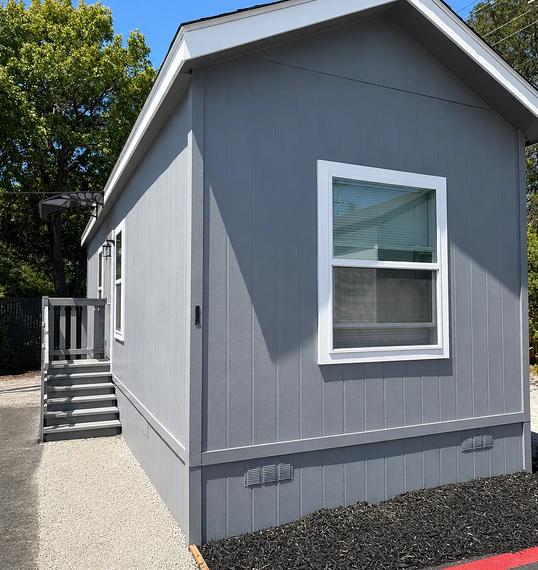 2 bed, 385 sqft, $2,345 — Photo 1