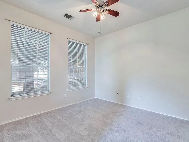 5814 Negley — Photo 18
