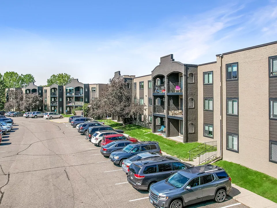Pondview Apartments