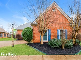 1182 Cordova Green Dr, Cordova, TN 38018