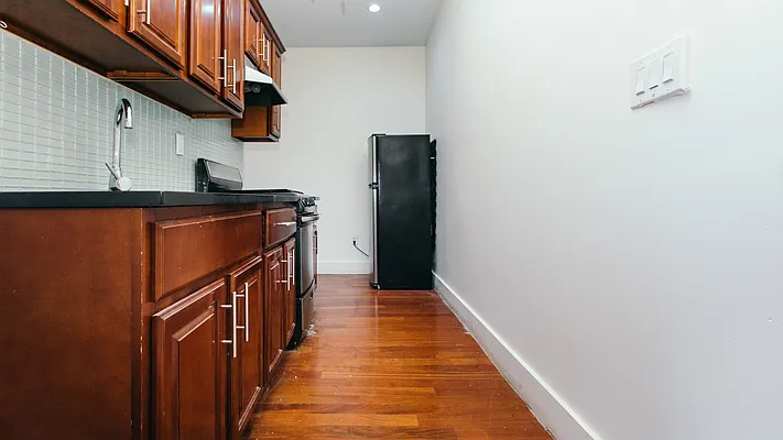 Rented by Nooklyn NYC LLC | media 1