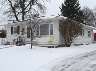 3003 Grove St, Davenport, IA 52804