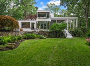 19 Fox Run Rd, Pound Ridge, NY 10576