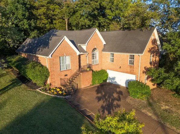 2101 Maricourt St, Old Hickory, TN 37138