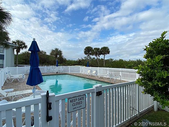 3rd image of 4860 S Atlantic Ave APT 105