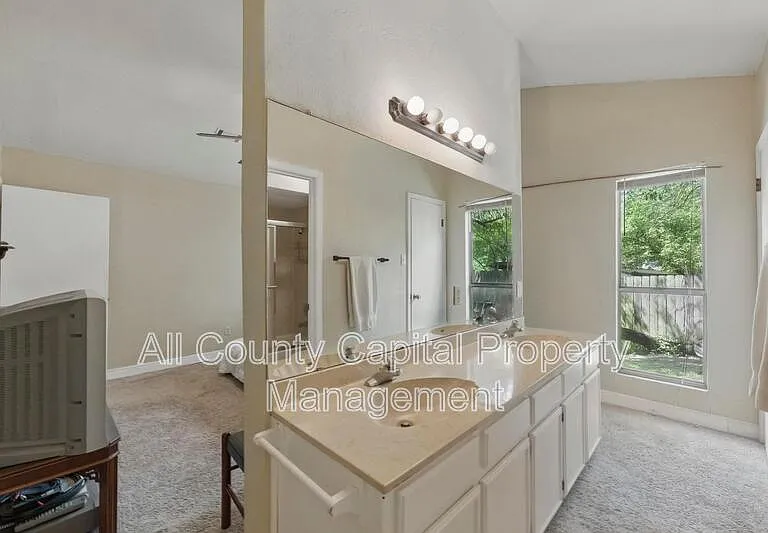 4802 Peach Grove Ct — Photo 6