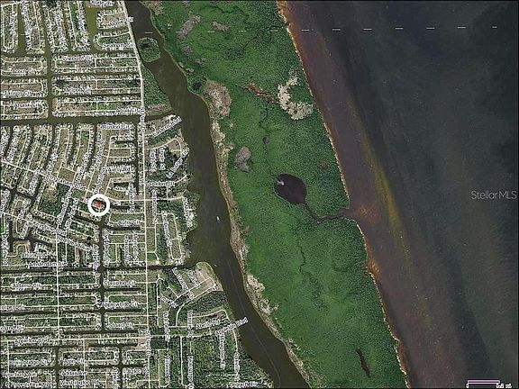 5th image of 15396 Alsace Cir