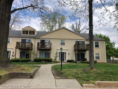 904 Chestnut Hill Dr APT D, Auburn Hills, MI, 48326