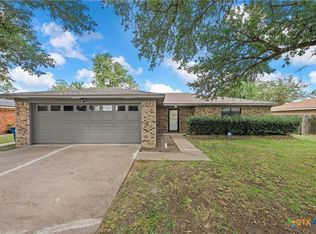 106 Willowcrest St, Mexia, TX 76667