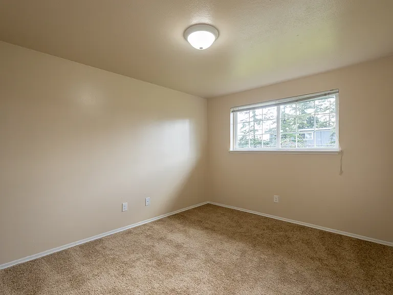 10922 Freiday St SW #C — Photo 6