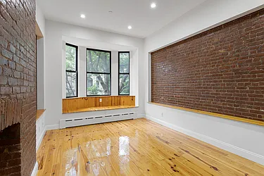 Rented by Nest Seekers International