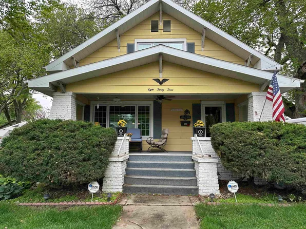 833 N Bellevue Ave, Hastings, NE 68901