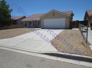 10735 Wakefield St E, Adelanto, CA 92301