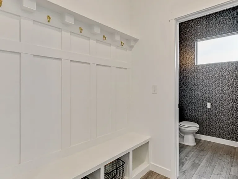 994 S 4090 W — Photo 22
