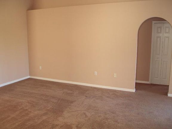 3rd image of 2615 12th Sq SW