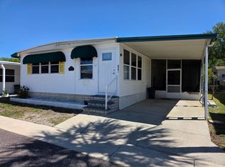 658 Poinsettia Dr, Largo, FL 33770