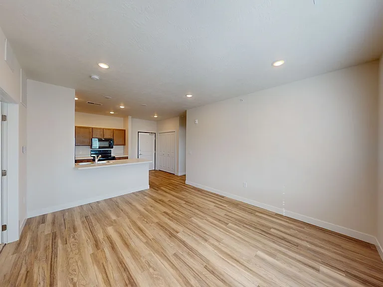 1720 Morningside Ave — Photo 11