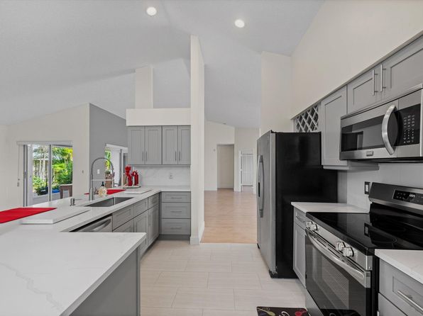 1401 Hideaway Bnd #0