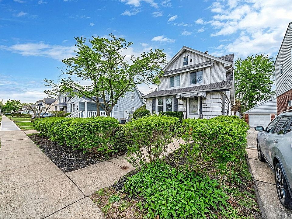 としき様 24718 137th Avenue, Jamaica, NY 11422 | Zillow