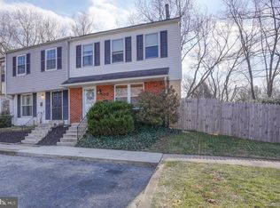 102 Hopkins Ct, Newark, DE 19713