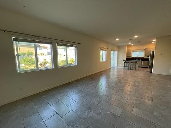 4th image of 1219 Citrusparke Ave