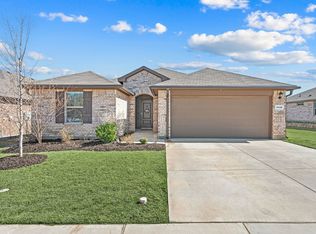 9436 Firedog Dr, Fort Worth, TX 76131