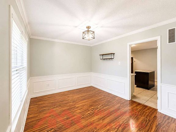 4th image of 6934 Wynterhall Dr