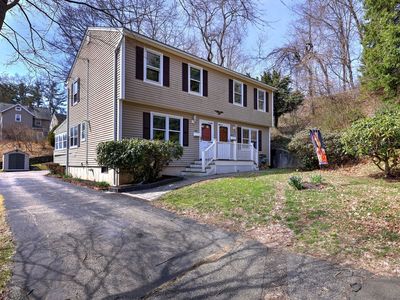 9 Hart Lane, Ansonia, CT, 06401
